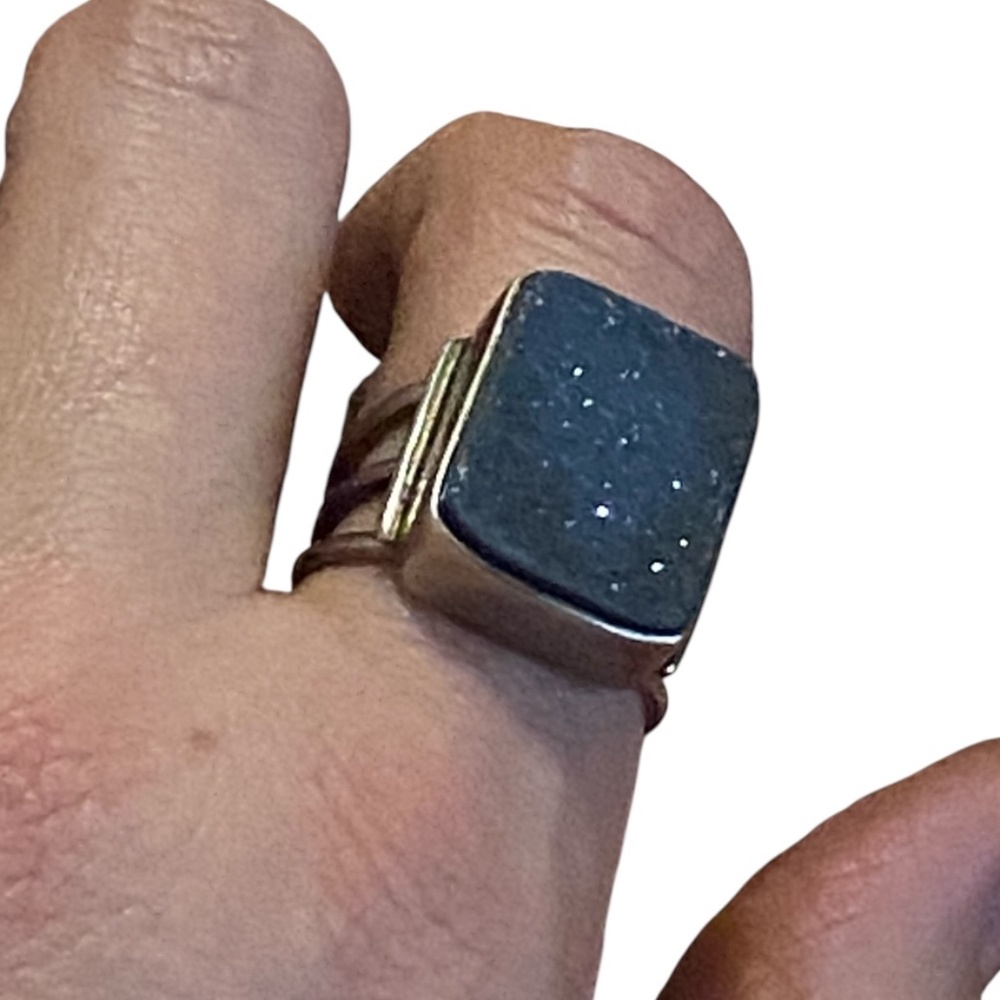 Vintage sterling silver stamped gothic druzy ring